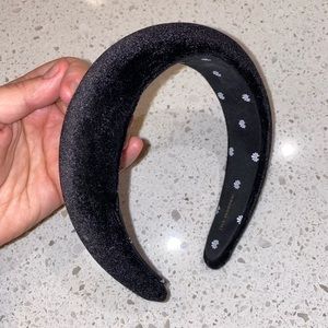 LELE SADOUGHI- black velvet padded headband